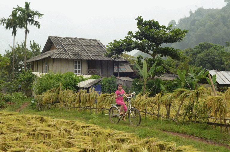 Pom-Coong-Village